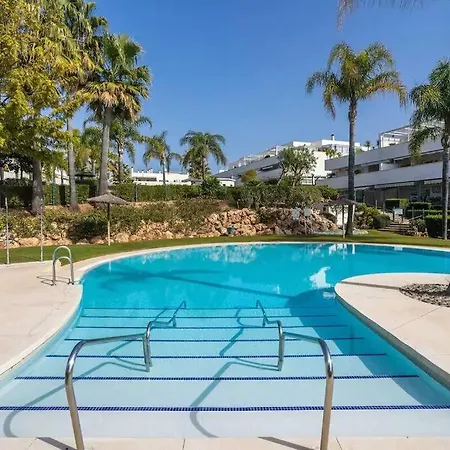 Apartment Altos Del Rodeo